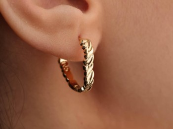 Gold Sarmal Burgu Dokulu Çelik Halka Küpe