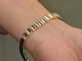 Gold Baget Formlu Tam Tur Zirkon Taşlı Çelik Bileklik