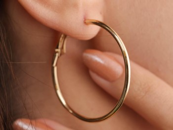 Gold Klasik Büyük Boy İnce Çelik Halka Küpe