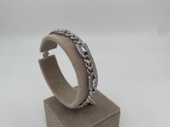 Silver Baget Taş Detaylı Zincir Bileklik